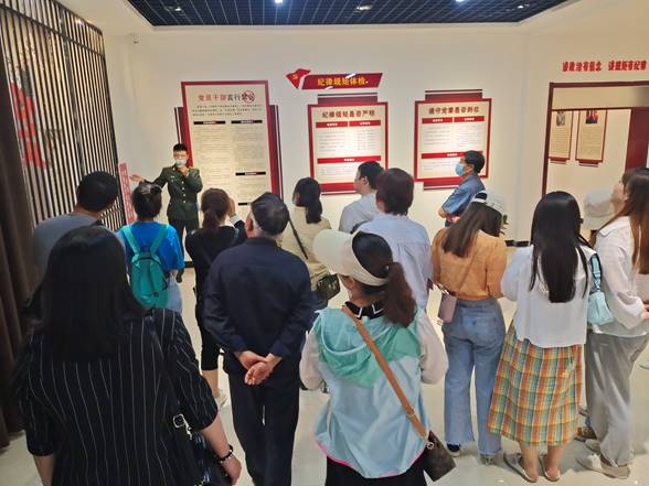 25acb5668db76cbf28c11b3989b14a01.jpg image008.jpg