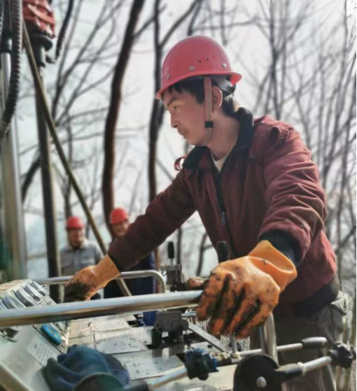 61a28445b5cfabf5577676a23e1489d3.png 綜合地質(zhì)大隊(duì)新聞稿件審批表2023--53666.png