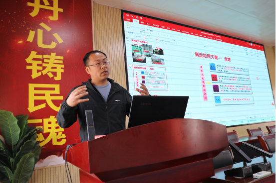 54b9ef6be2ab77585f64bbae1765c2c7.png 綜合地質(zhì)大隊新聞稿件審批表2023--119503.png